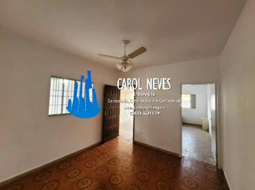 Foto 8 de Casa com 2 quartos à venda, 95m2 em Mongagua - SP