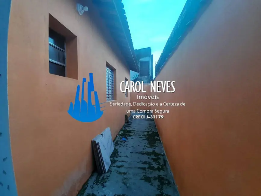 Foto 2 de Casa com 2 quartos à venda, 62m2 em Mongagua - SP