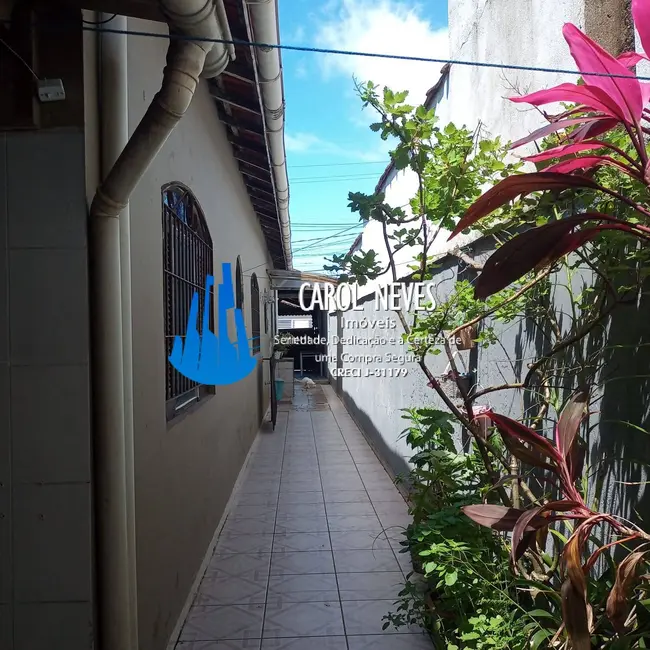 Foto 8 de Casa com 2 quartos à venda, 92m2 em Mongagua - SP