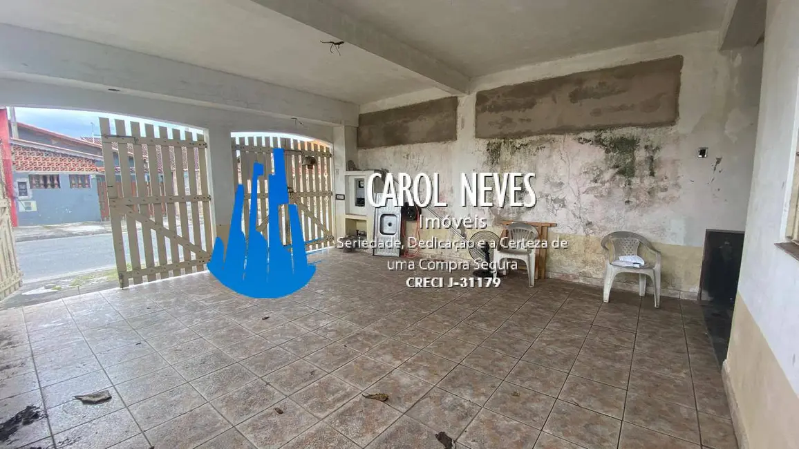 Sobrado com 4 quartos à venda, 270m2 em Itanhaem - SP - imagem 3 Foto 3 de Sobrado com 4 quartos à venda, 270m2 em Itanhaem - SP