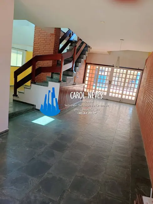 Foto 6 de Casa com 6 quartos à venda e para alugar, 262m2 em Itanhaem - SP