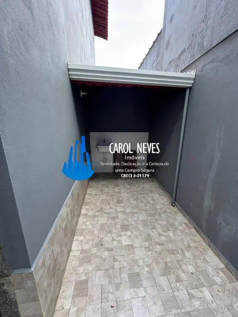 Sobrado com 2 quartos à venda, 81m2 em Mongagua - SP - imagem 6 Foto 6 de Sobrado com 2 quartos à venda, 81m2 em Mongagua - SP