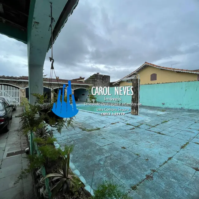 Foto 4 de Casa com 3 quartos à venda, 242m2 em Mongagua - SP