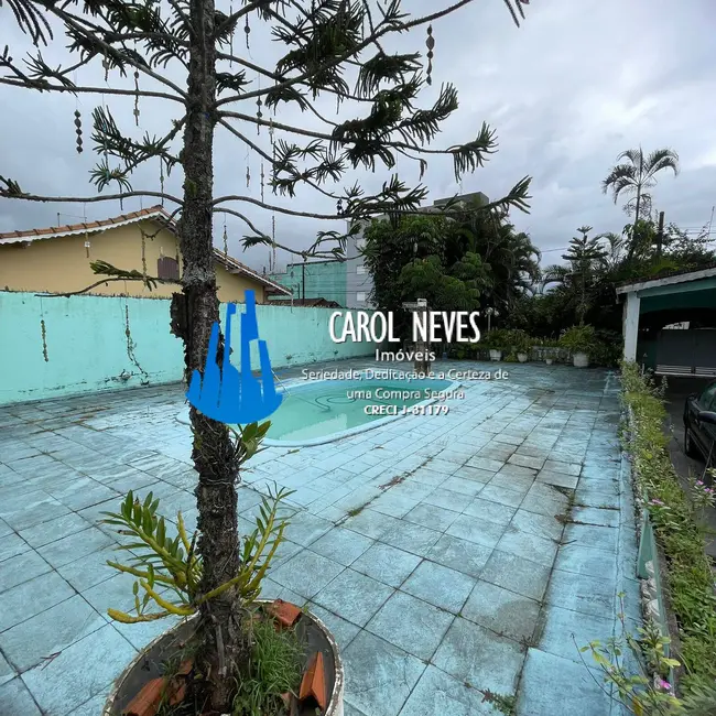 Foto 8 de Casa com 3 quartos à venda, 242m2 em Mongagua - SP