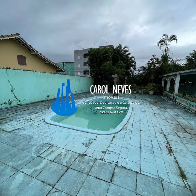 Foto 3 de Casa com 3 quartos à venda, 242m2 em Mongagua - SP