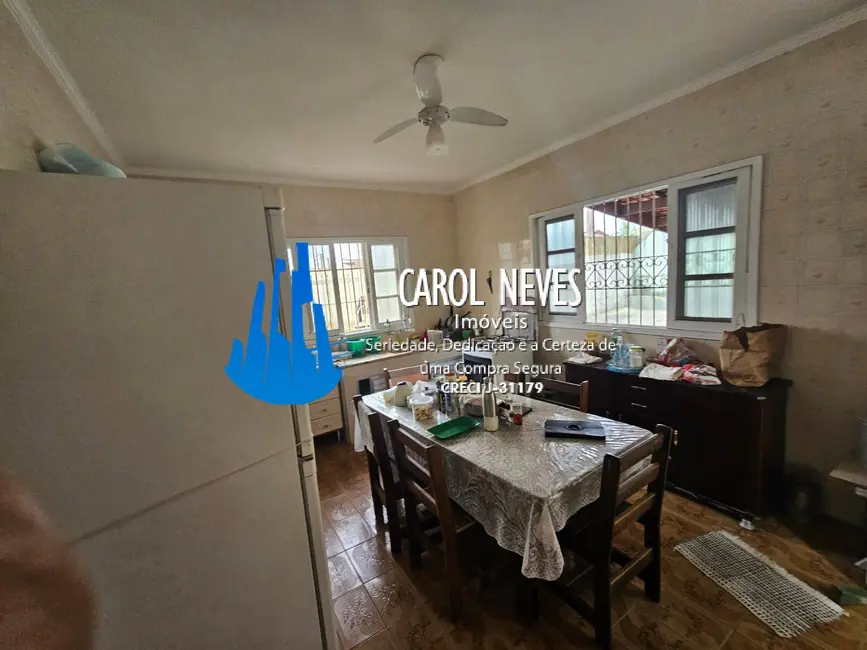 Foto 4 de Casa com 2 quartos à venda, 65m2 em Mongagua - SP