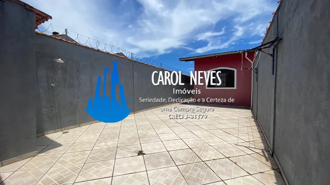 Foto 2 de Casa com 2 quartos à venda, 90m2 em Mongagua - SP