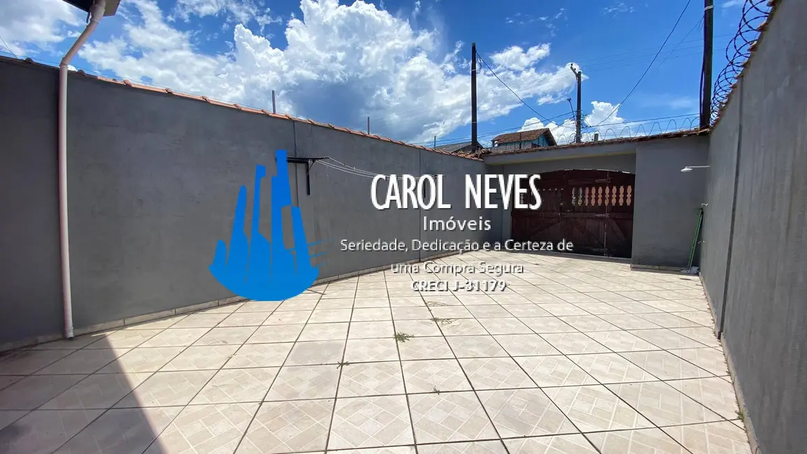 Foto 3 de Casa com 2 quartos à venda, 90m2 em Mongagua - SP