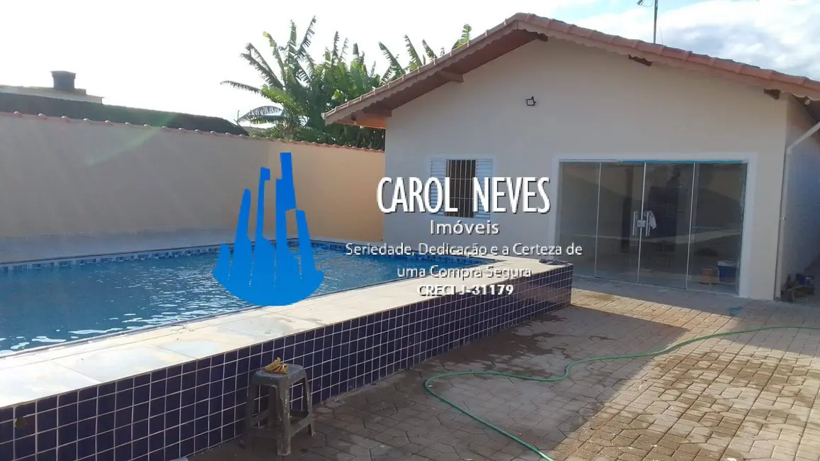 Foto 2 de Casa com 2 quartos à venda, 90m2 em Itanhaem - SP