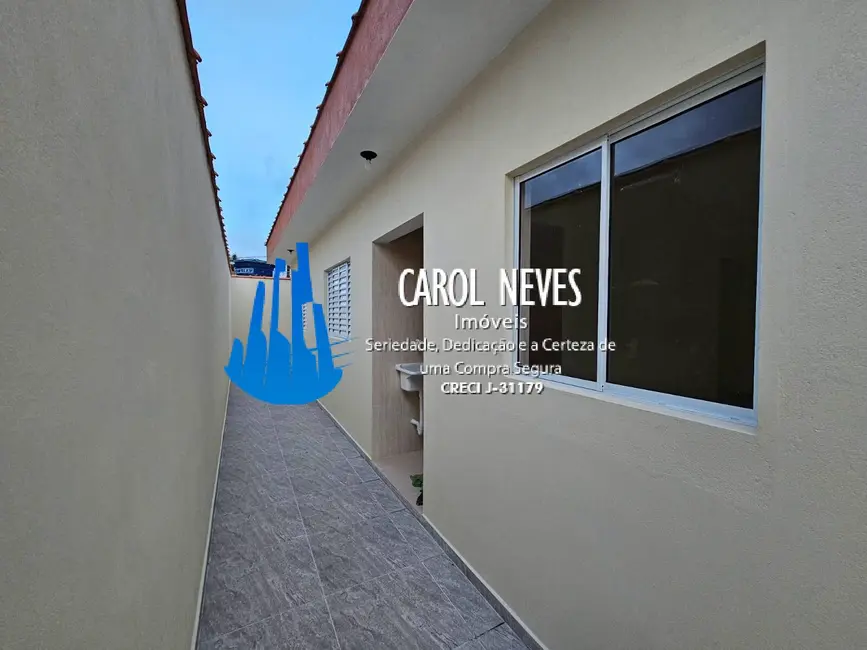 Foto 5 de Casa com 2 quartos à venda, 60m2 em Itanhaem - SP