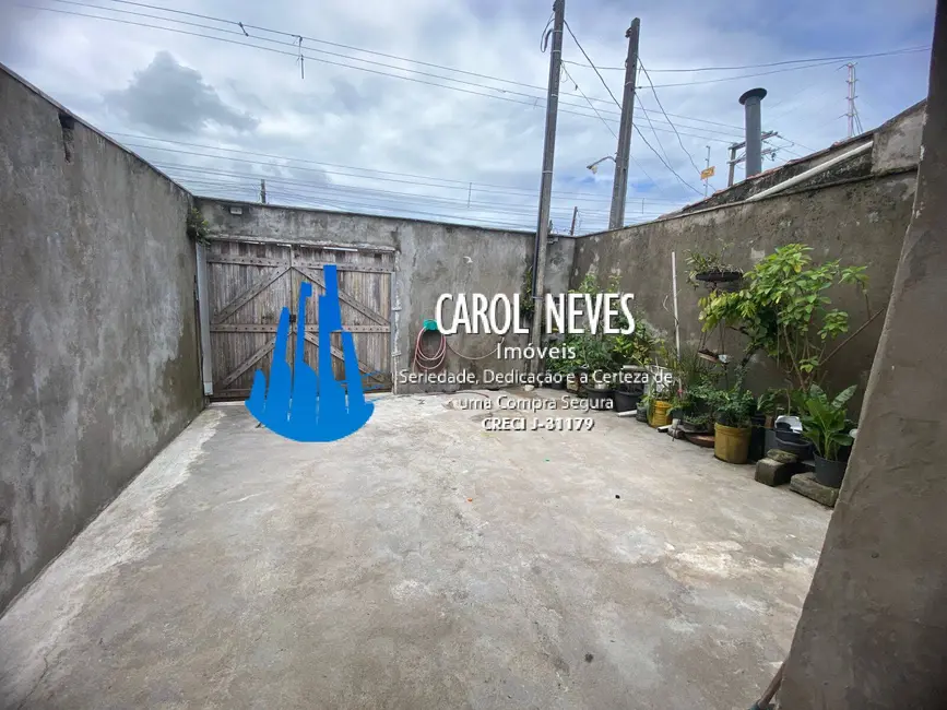 Foto 5 de Casa com 2 quartos à venda, 69m2 em Mongagua - SP