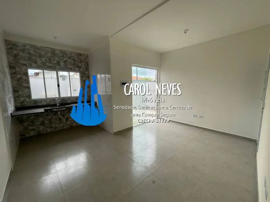Foto 5 de Casa com 2 quartos à venda, 54m2 em Itanhaem - SP