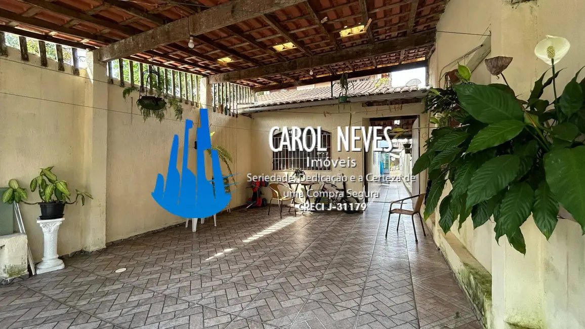 Foto 4 de Casa com 2 quartos à venda, 65m2 em Mongagua - SP