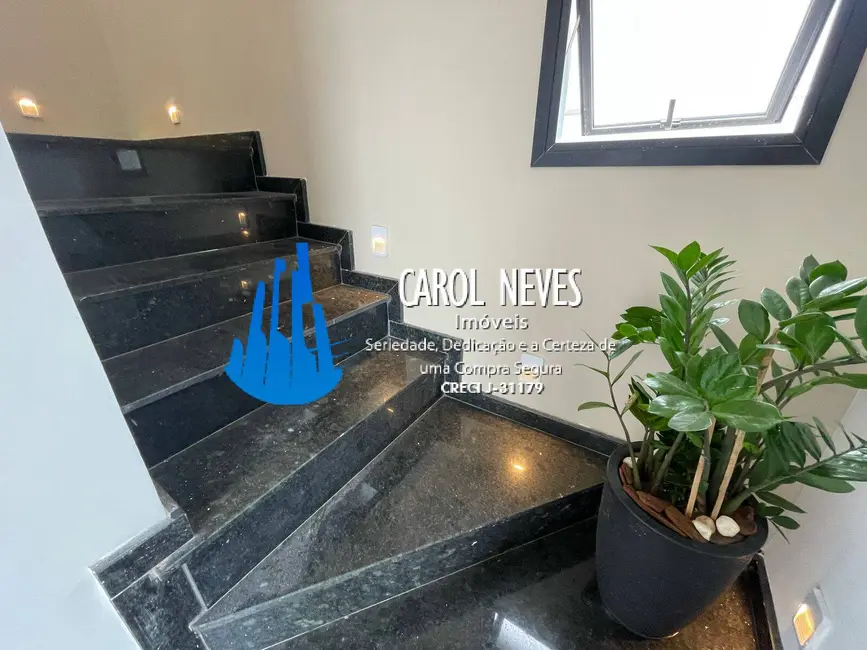 Foto 9 de Casa com 3 quartos à venda, 111m2 em Itanhaem - SP