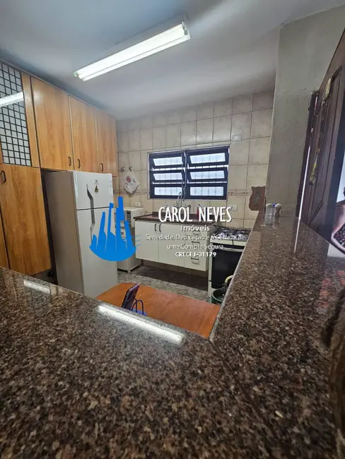 Foto 9 de Casa com 2 quartos à venda, 85m2 em Mongagua - SP