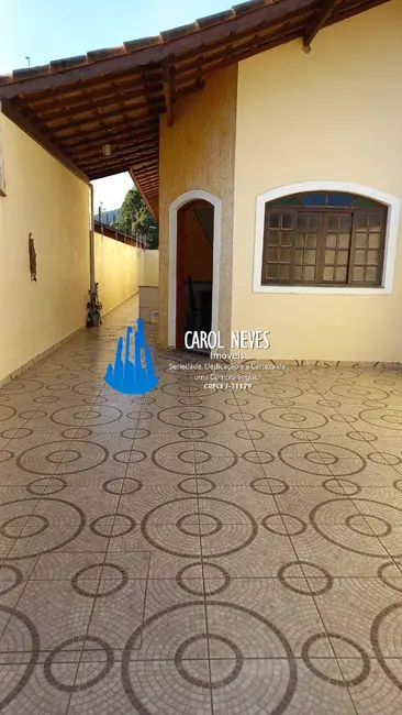 Foto 2 de Casa com 2 quartos à venda, 65m2 em Itanhaem - SP