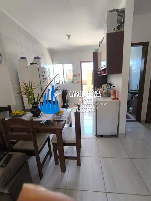 Foto 2 de Casa com 2 quartos à venda, 47m2 em Itanhaem - SP