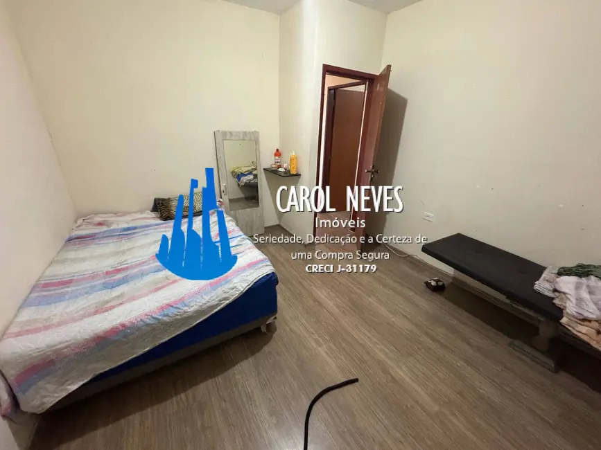 Foto 2 de Casa com 2 quartos à venda, 65m2 em Mongagua - SP