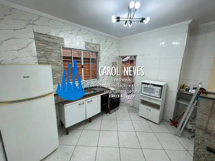 Foto 4 de Casa com 2 quartos à venda, 65m2 em Mongagua - SP
