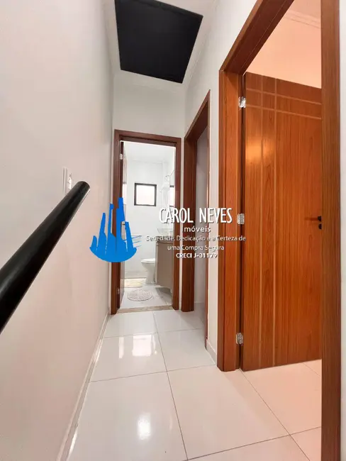 Foto 9 de Casa com 2 quartos à venda, 60m2 em Maracanã, Praia Grande - SP