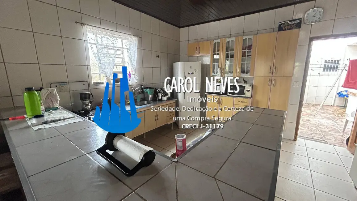 Foto 9 de Casa com 4 quartos à venda, 200m2 em Mongagua - SP