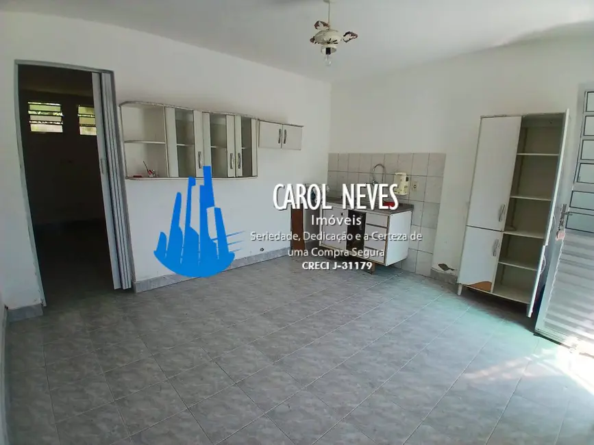 Foto 2 de Kitnet com 1 quarto à venda, 32m2 em Itanhaem - SP