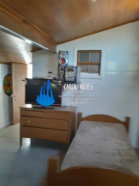Casa com 1 quarto para alugar, 60m2 em Itanhaem - SP - imagem 8 Foto 8 de Casa com 1 quarto para alugar, 60m2 em Itanhaem - SP