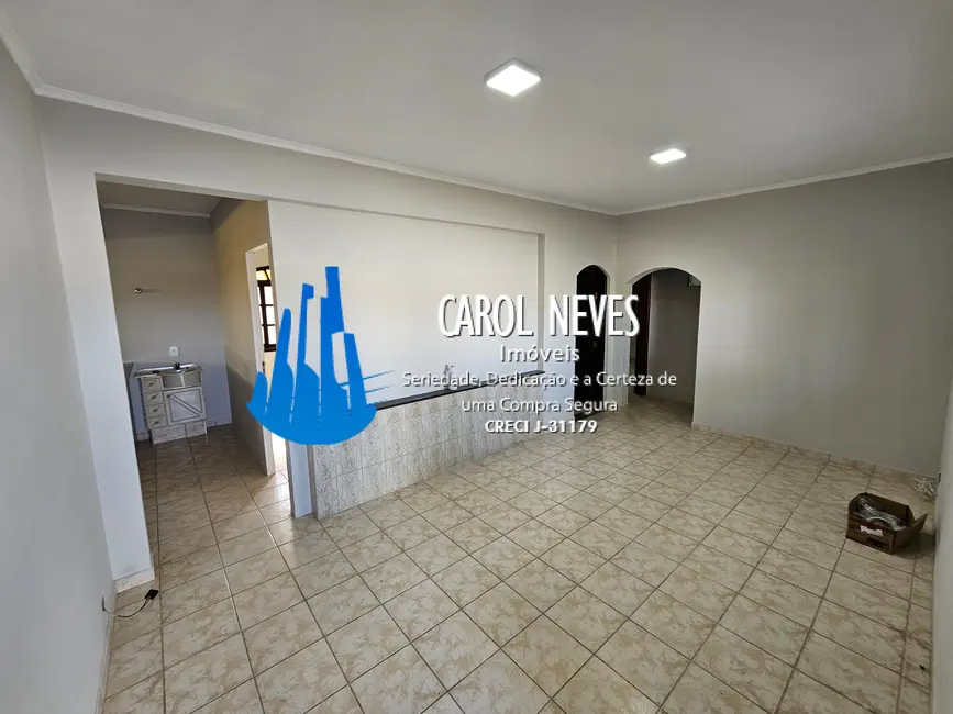 Foto 6 de Casa com 3 quartos à venda, 300m2 em Mongagua - SP