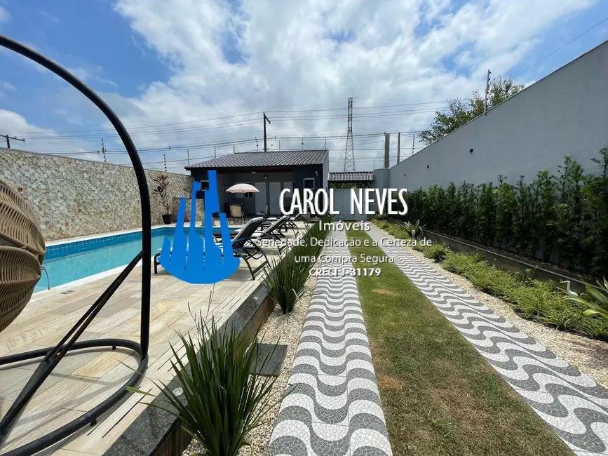 Foto 4 de Casa com 4 quartos à venda, 166m2 em Itanhaem - SP