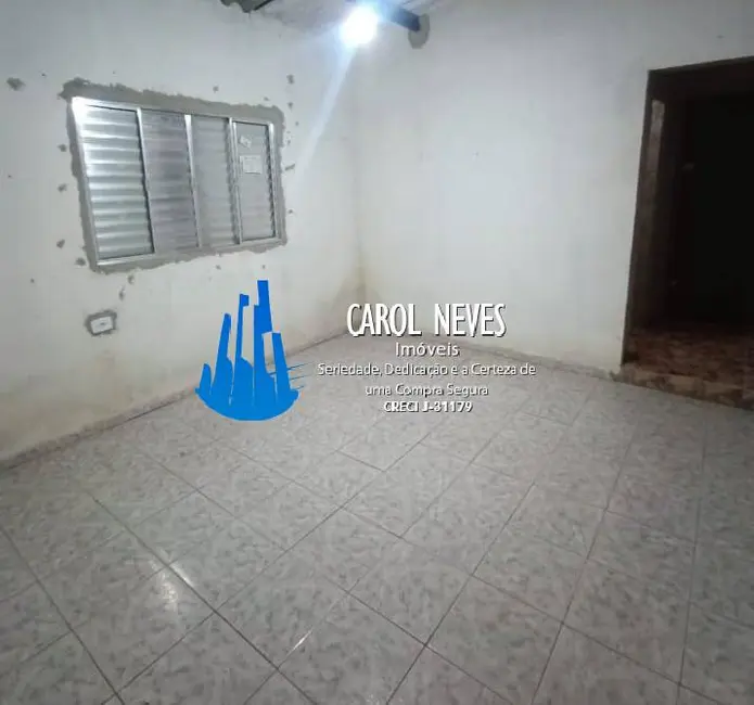 Foto 2 de Casa com 2 quartos à venda, 60m2 em Itanhaem - SP