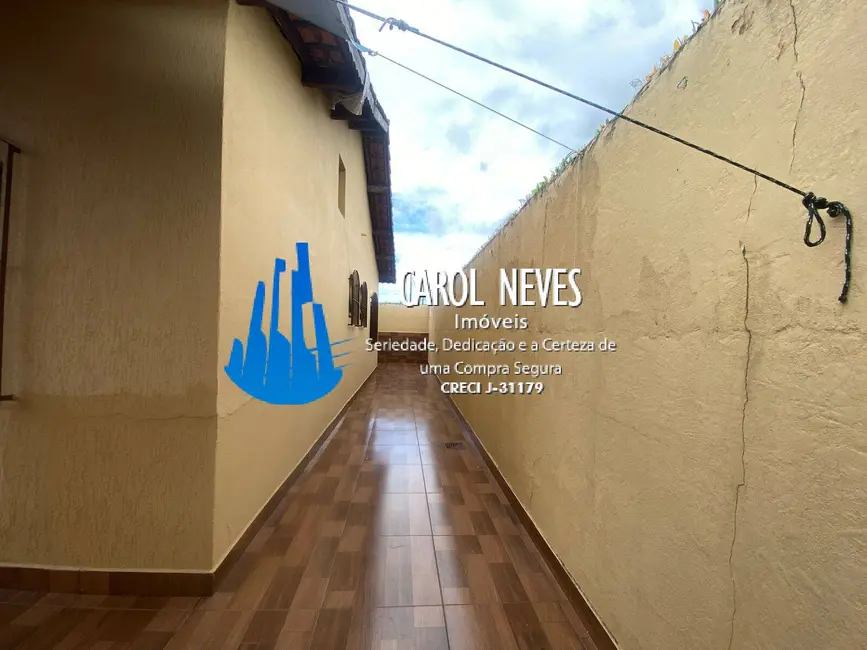 Foto 3 de Casa com 2 quartos à venda, 80m2 em Mongagua - SP