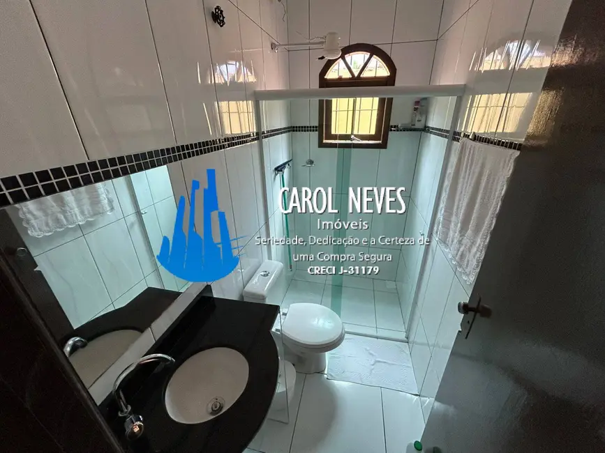 Foto 8 de Casa com 2 quartos à venda, 80m2 em Mongagua - SP