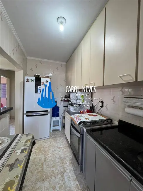 Foto 4 de Apartamento com 2 quartos à venda, 33m2 em Caiçara, Praia Grande - SP