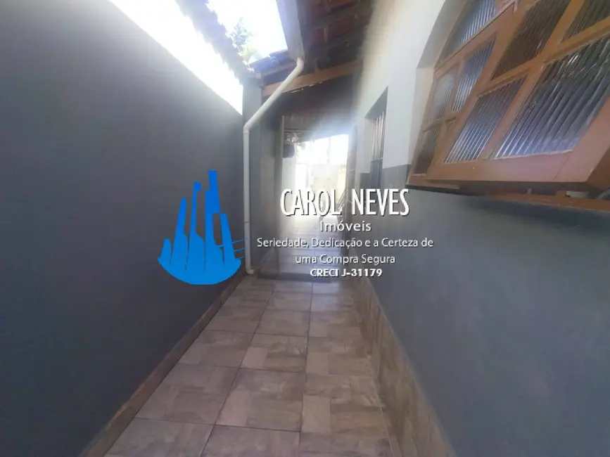 Foto 4 de Casa com 2 quartos à venda, 70m2 em Mongagua - SP