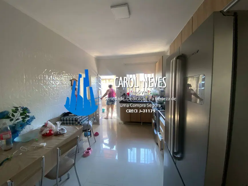 Foto 9 de Casa com 4 quartos à venda em Mongagua - SP