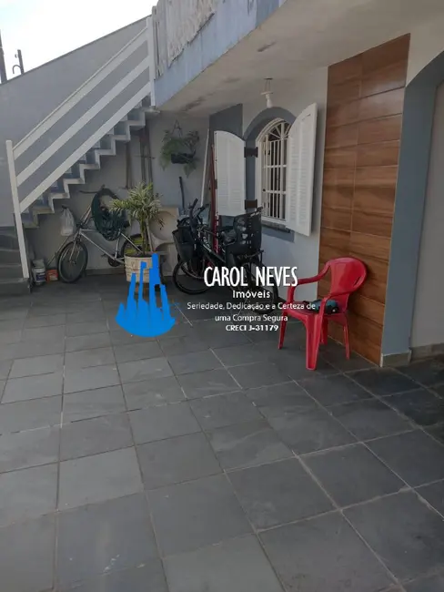 Foto 4 de Casa com 4 quartos à venda, 90m2 em Itanhaem - SP