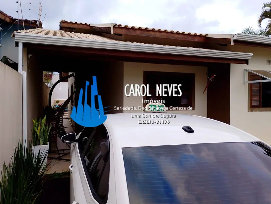 Casa com 3 quartos à venda, 106m2 em Itanhaem - SP - imagem 3 Foto 3 de Casa com 3 quartos à venda, 106m2 em Itanhaem - SP