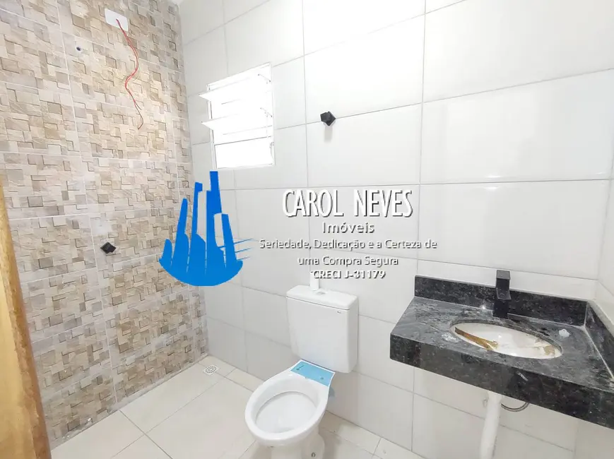 Foto 9 de Casa com 2 quartos à venda, 59m2 em Itanhaem - SP