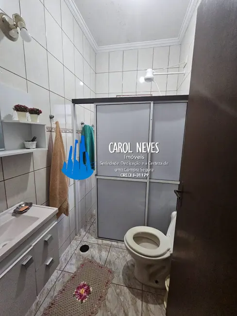 Foto 8 de Casa com 2 quartos à venda, 90m2 em Mongagua - SP