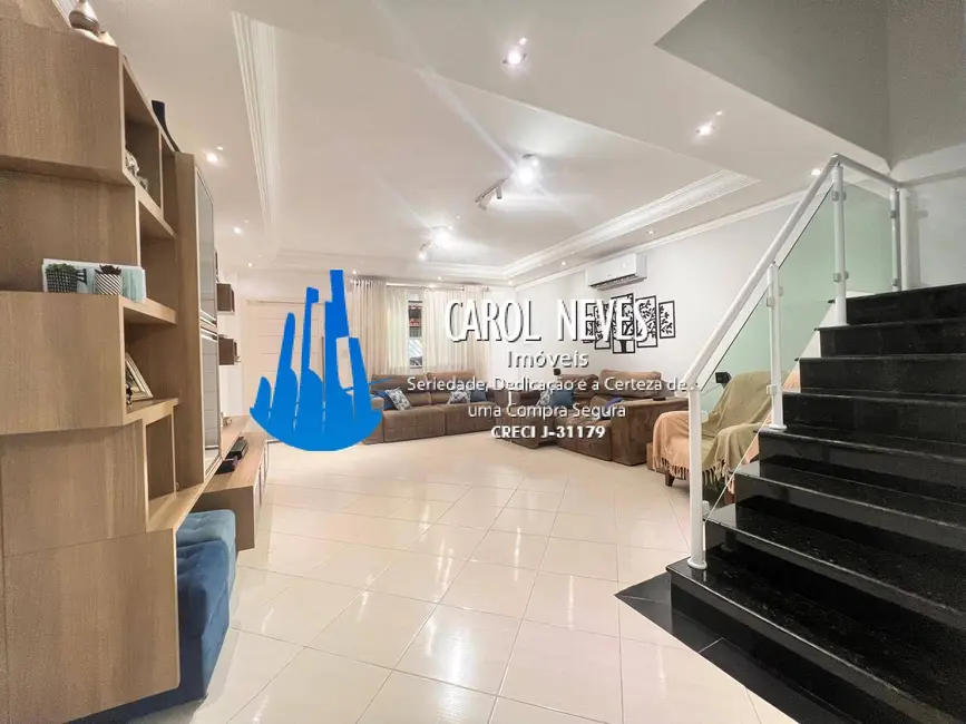 Foto 5 de Sobrado com 2 quartos à venda, 133m2 em Maracanã, Praia Grande - SP