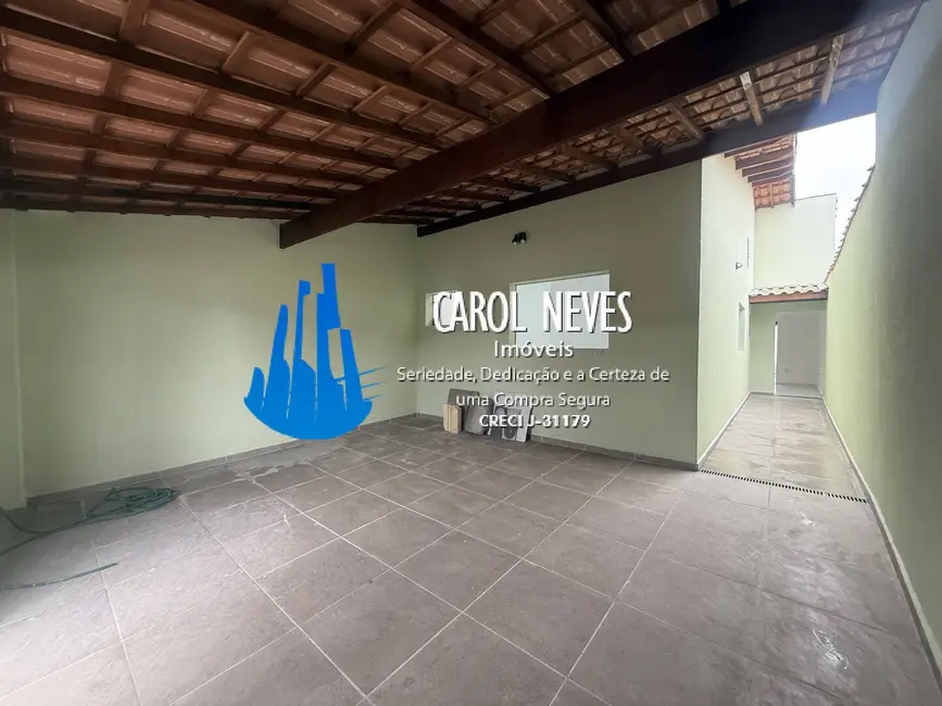 Foto 2 de Casa com 2 quartos à venda, 114m2 em Mongagua - SP