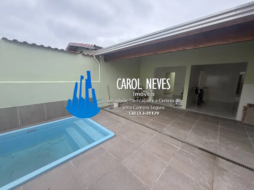 Foto 1 de Casa com 2 quartos à venda, 114m2 em Mongagua - SP