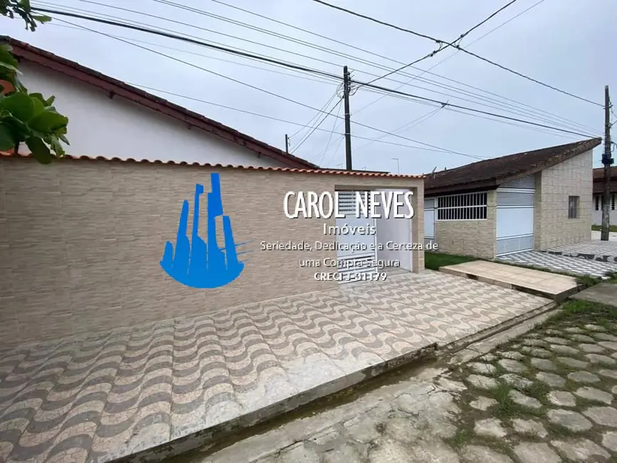 Foto 1 de Casa com 2 quartos à venda, 87m2 em Itanhaem - SP