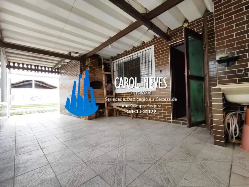 Foto 3 de Casa com 2 quartos à venda, 87m2 em Itanhaem - SP