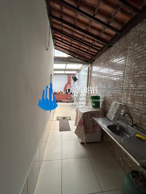 Foto 7 de Sobrado com 6 quartos à venda, 110m2 em Mongagua - SP