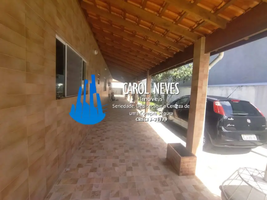 Foto 2 de Casa com 5 quartos à venda, 150m2 em Mongagua - SP