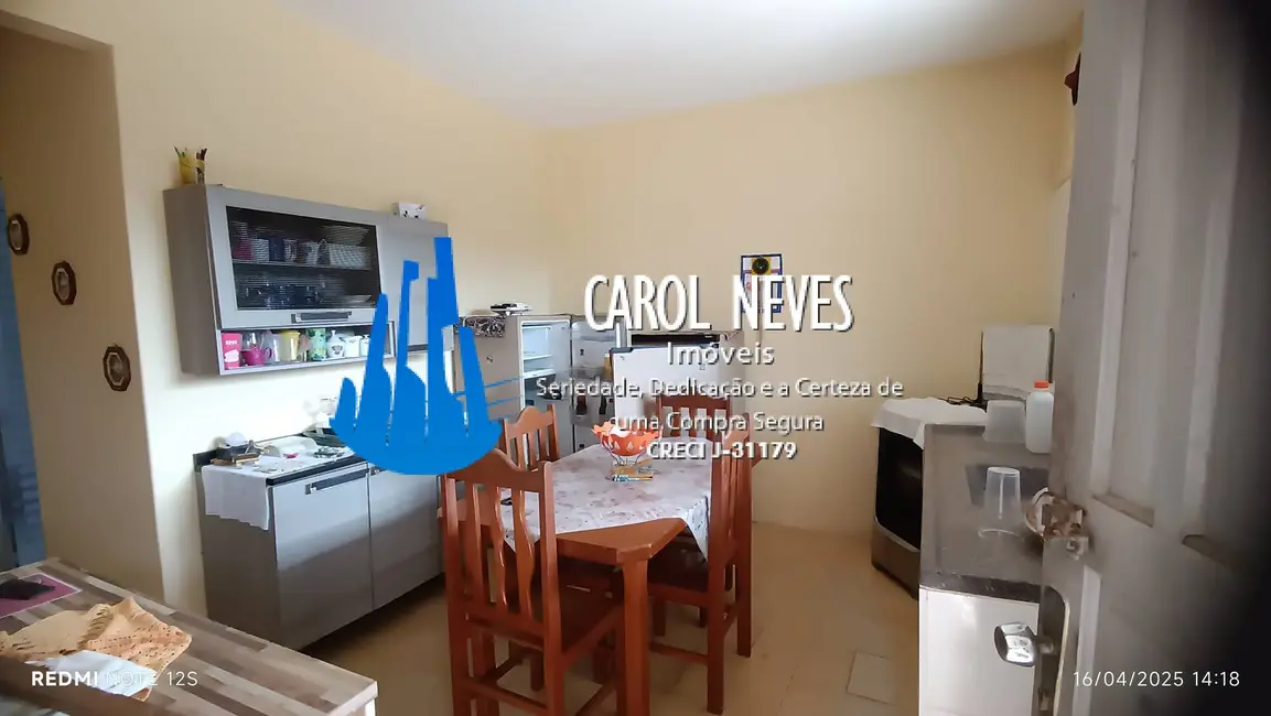 Foto 2 de Casa com 2 quartos à venda, 136m2 em Centro, Peruibe - SP