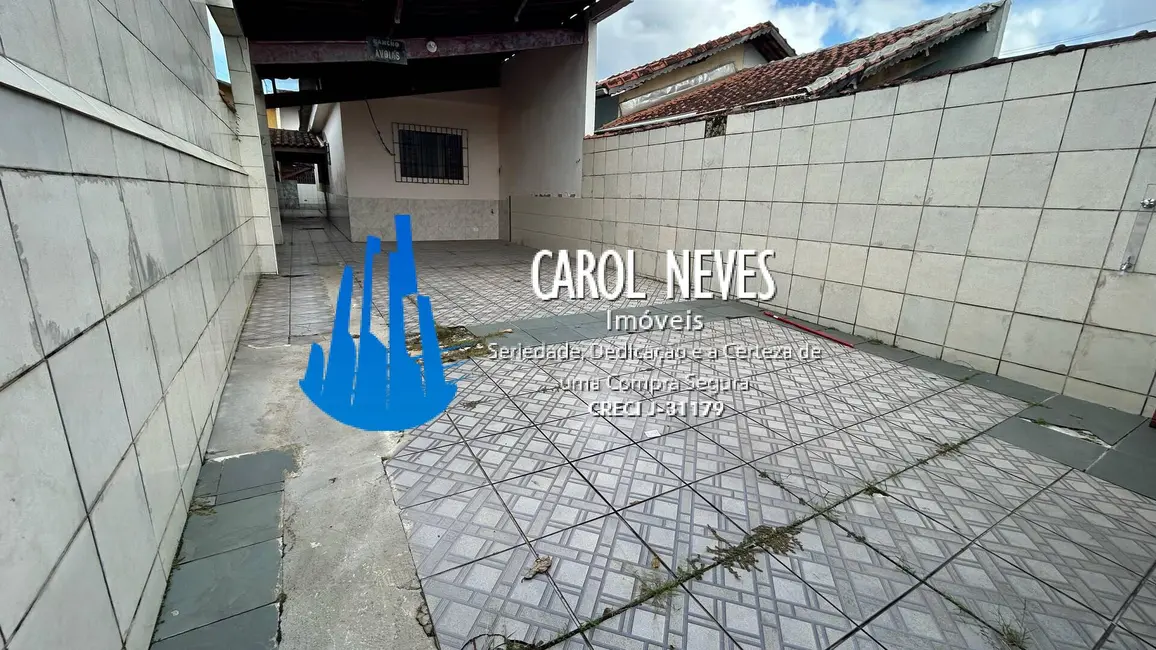 Foto 2 de Casa com 2 quartos à venda, 100m2 em Mongagua - SP