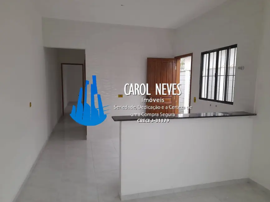 Foto 2 de Casa com 2 quartos à venda, 43m2 em Itanhaem - SP
