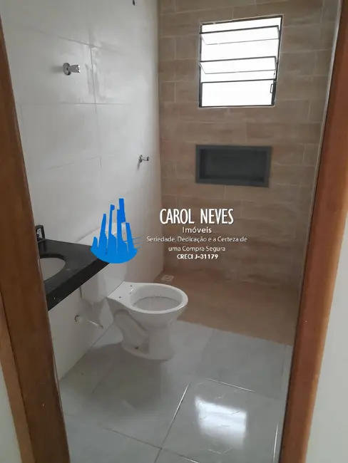 Foto 5 de Casa com 2 quartos à venda, 43m2 em Itanhaem - SP
